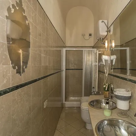 Bed & Breakfast Dimora Nobiliare 4*