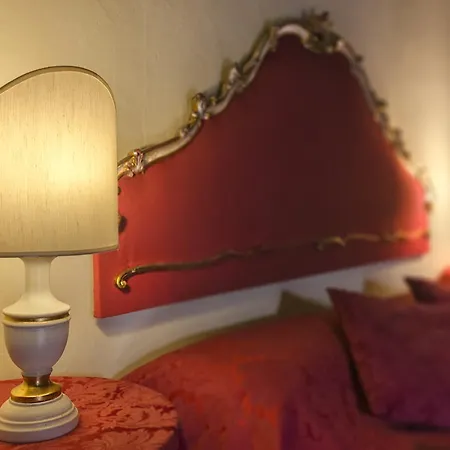Dimora Nobiliare Bed & Breakfast 4*