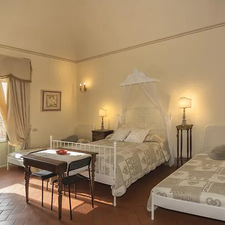 Dimora Nobiliare Couette-café Pise